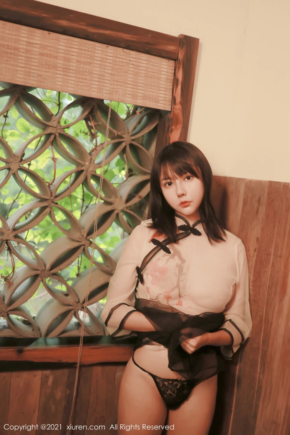 [[XiuRen秀人网]秀人网]No.4234_新人模特韩希蕾轻薄半透服饰露情趣丁字裤秀火辣身材诱惑写真41P