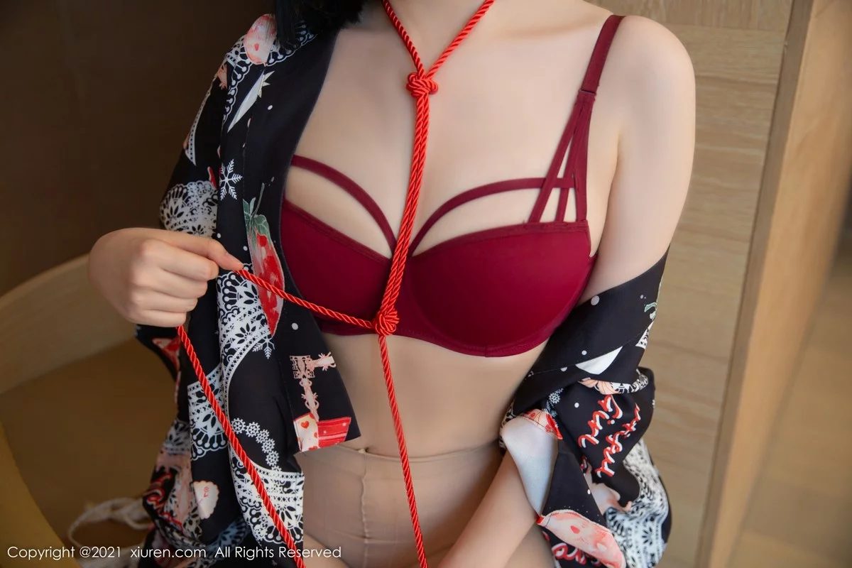 [[XiuRen秀人网]秀人网]No.4313_模特一颗甜蛋黄a私房魅力日式和服情趣人体盛宴撩人诱惑写真81P