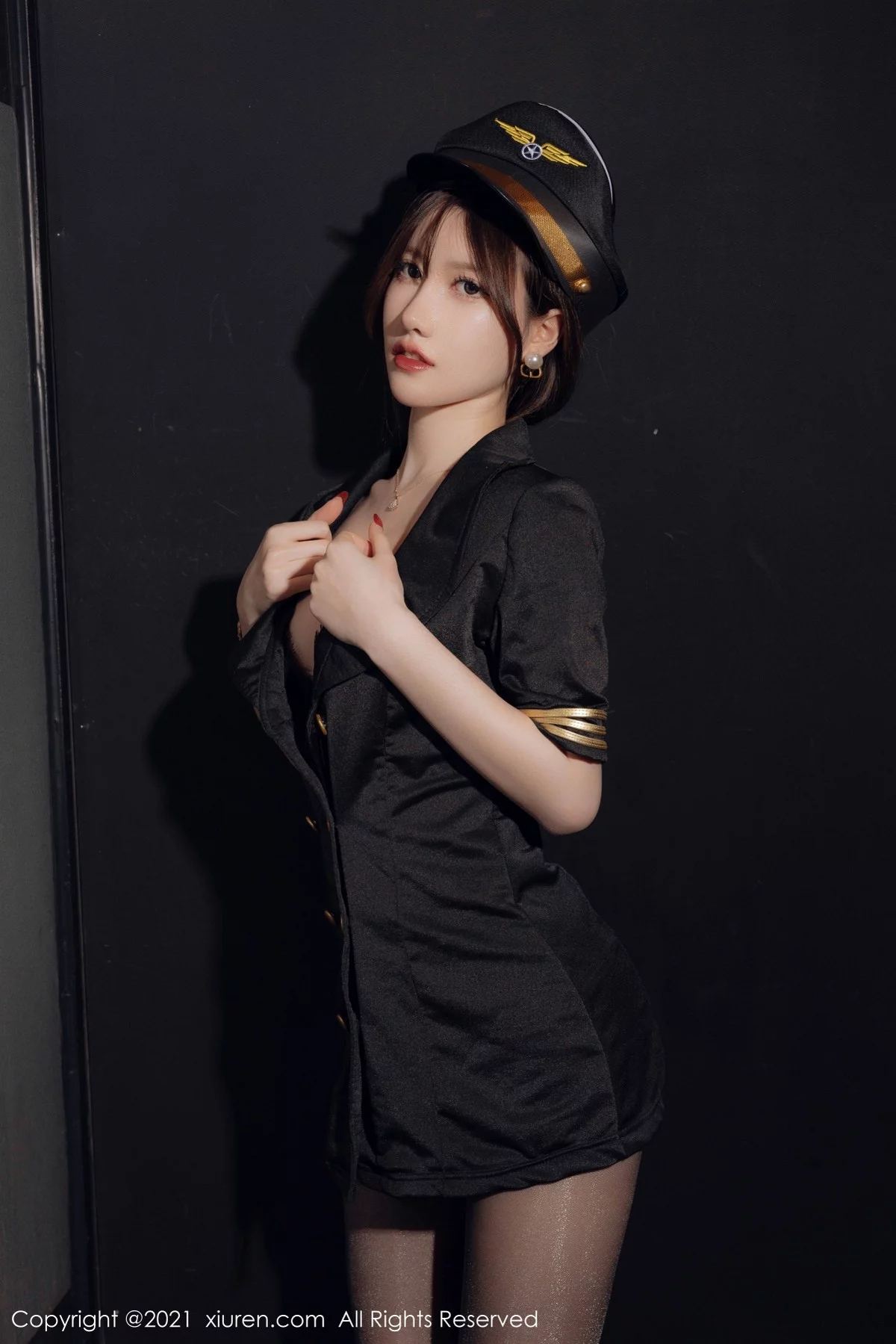 [[XiuRen秀人网]秀人网]No.4355_模特美桃酱黑色空军制服主题超薄黑丝裤袜秀翘臀美腿诱惑写真63P
