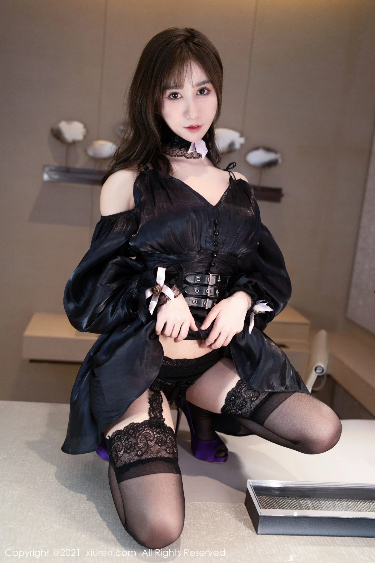 [[XiuRen秀人网]秀人网]No.4245_模特小果冻儿性感内衣配蕾丝吊袜半脱露豪乳遮点惹火诱惑写真68P