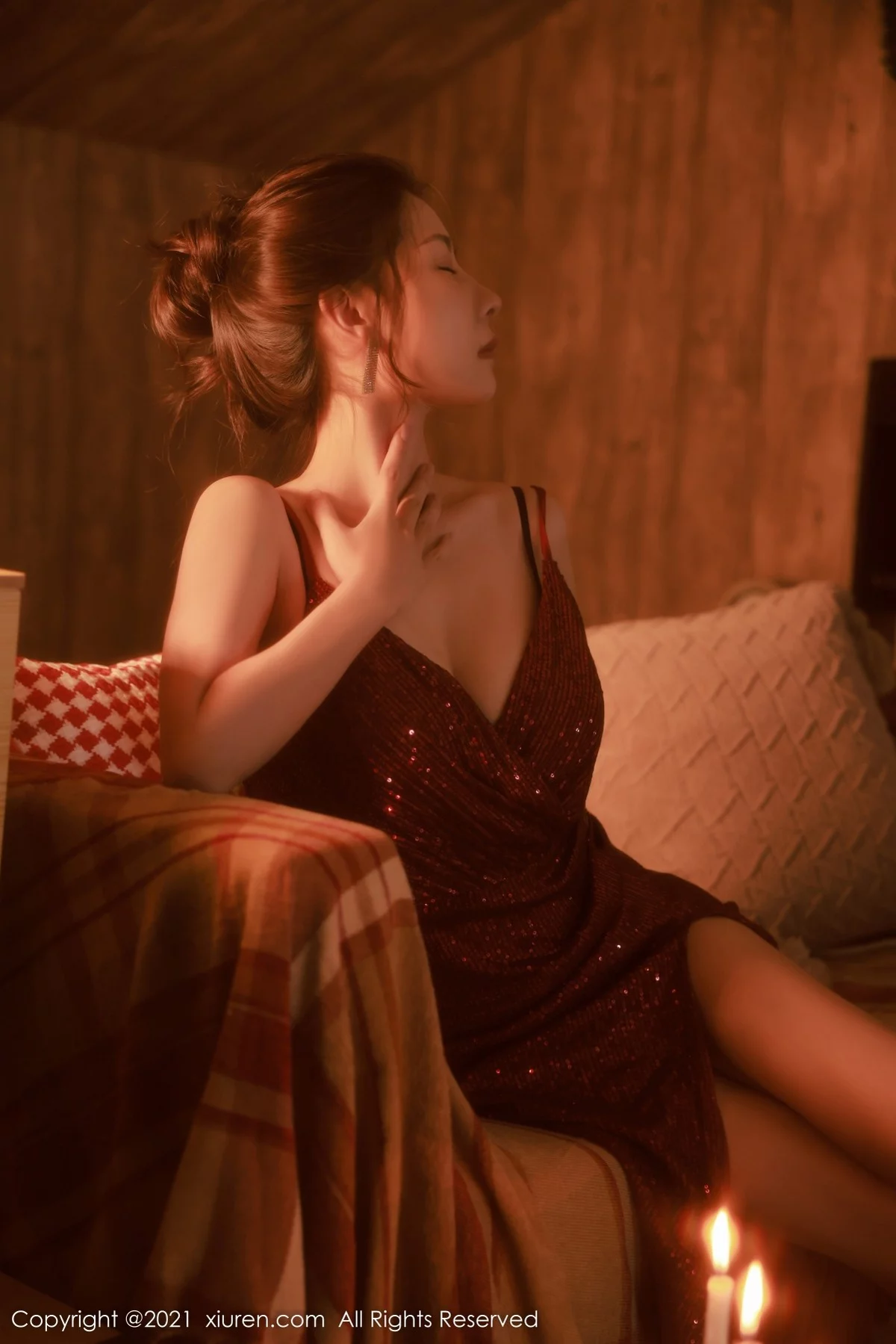 [[XiuRen秀人网]秀人网]No.4357_模特尹甜甜古典油画风主题私房性感内衣配黑丝渔网撩人诱惑写真60P