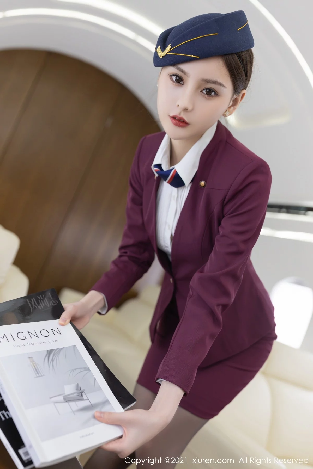 [[XiuRen秀人网]秀人网]No.4264_模特王心怡空姐制服主题私房半脱露性感内衣开档黑丝诱惑写真78P