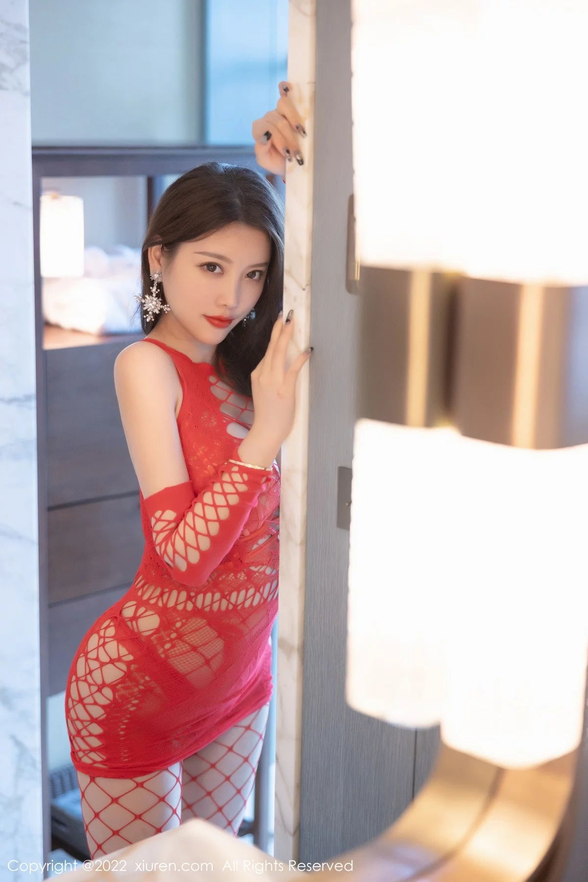 [[XiuRen秀人网]秀人网]No.4424_女神杨晨晨Yome脱红色网格短裙露性感内衣秀丰满身材诱惑写真73P