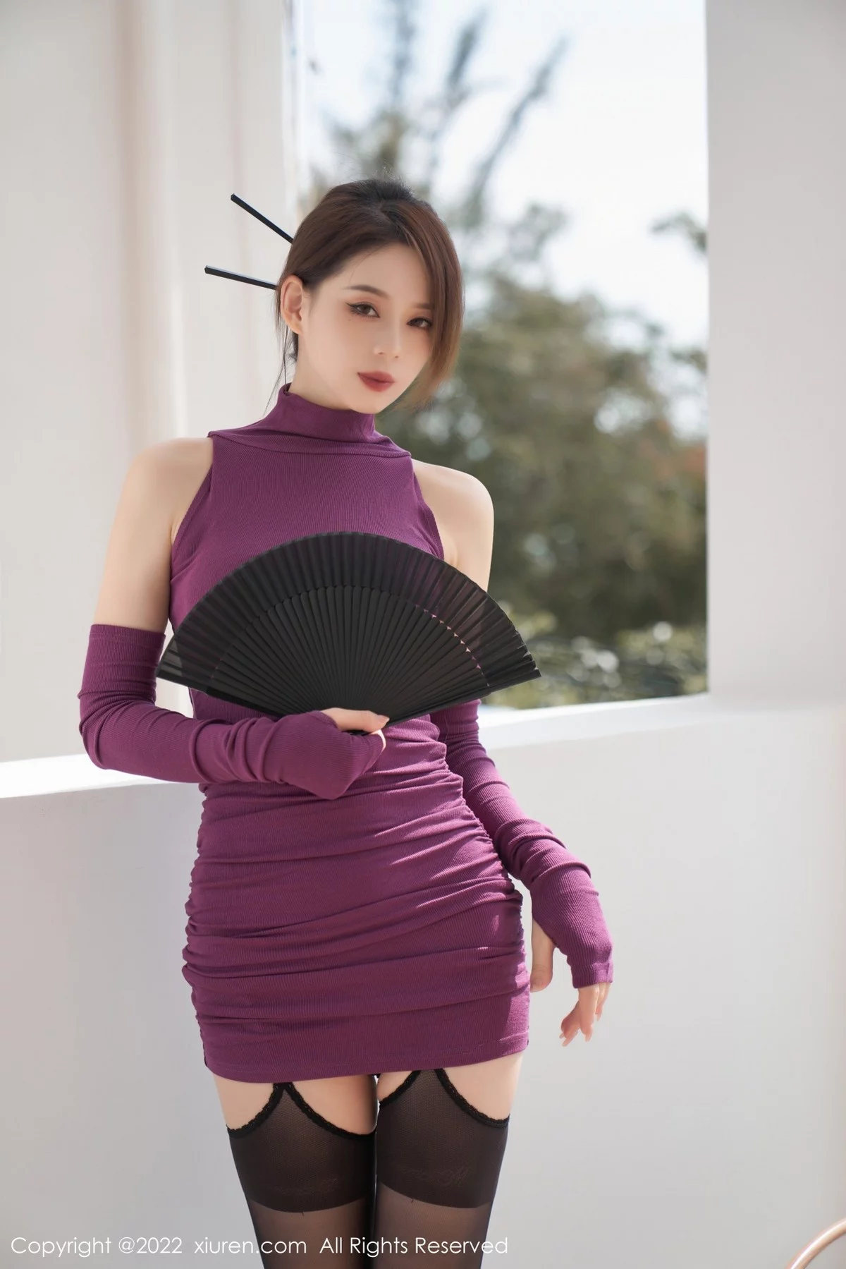 [[XiuRen秀人网]秀人网]No.4521_模特言沫三亚旅拍私房半脱露黑色蕾丝内衣配黑丝吊袜诱惑写真76P