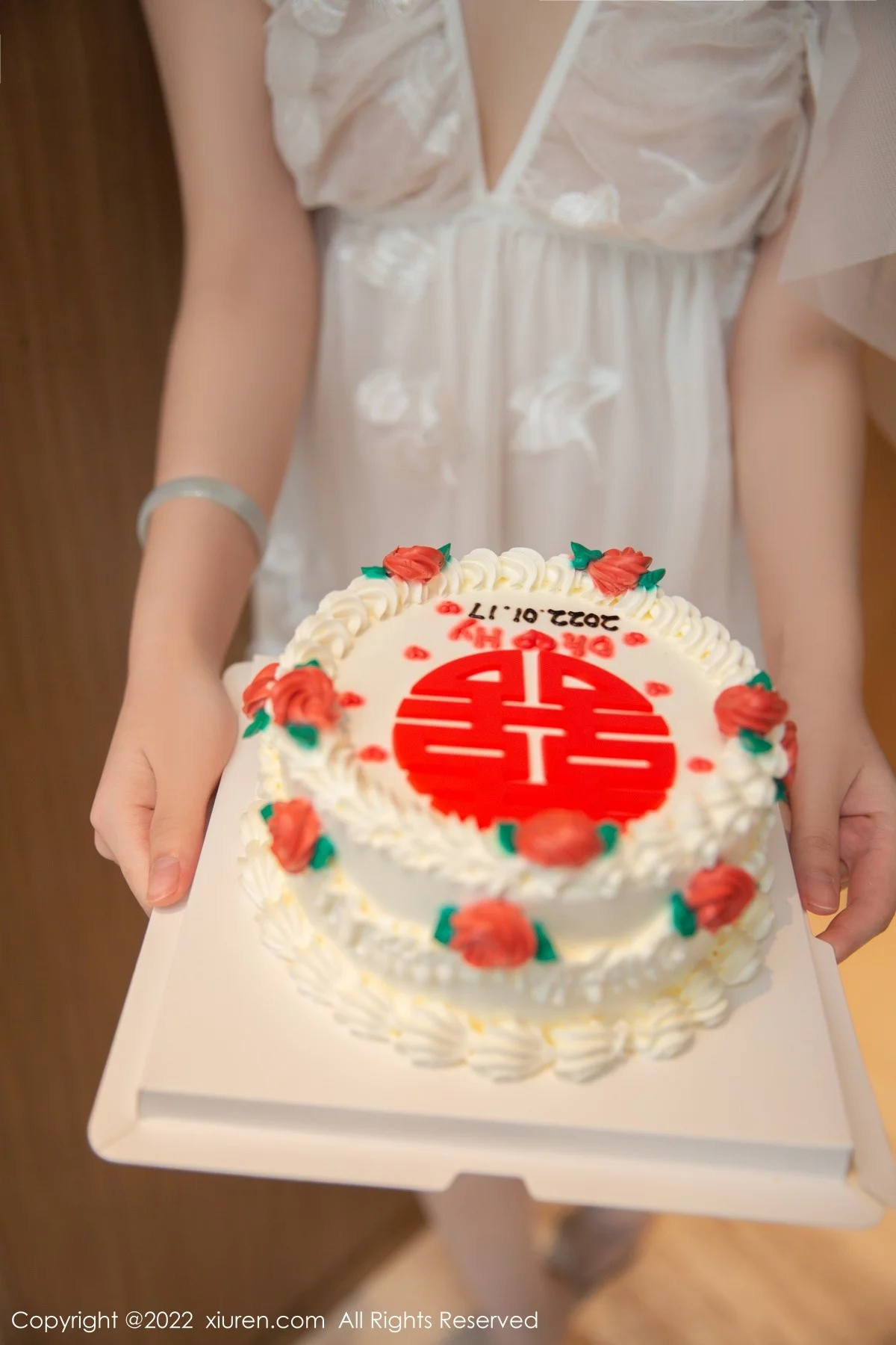 [[XiuRen秀人网]秀人网]No.4530_模特一颗甜蛋黄a结婚纪念日主题薄透服饰秀惹火身材诱惑写真81P