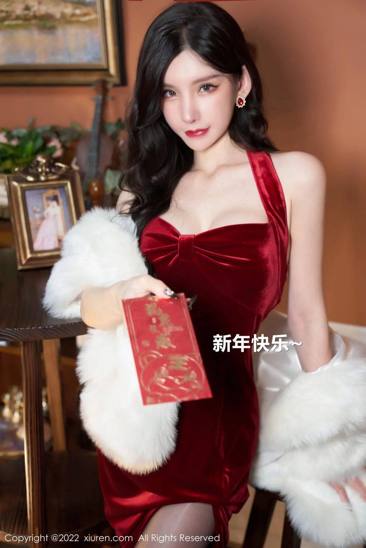 [[XiuRen秀人网]秀人网]No.4545_女神周于希Sally三亚旅拍新年主题脱红色礼裙露无内黑丝诱惑写真83P