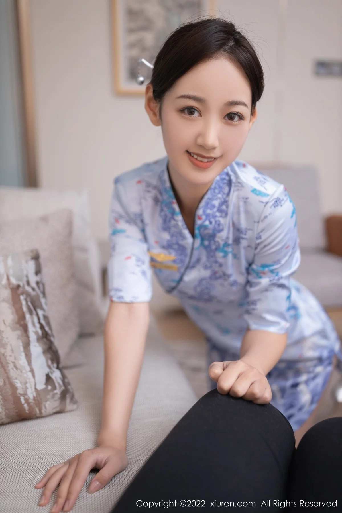 [[XiuRen秀人网]秀人网]No.4552_模特唐安琪珠三角旅拍空姐角色扮演私房半脱秀绝美身材迷人写真78P