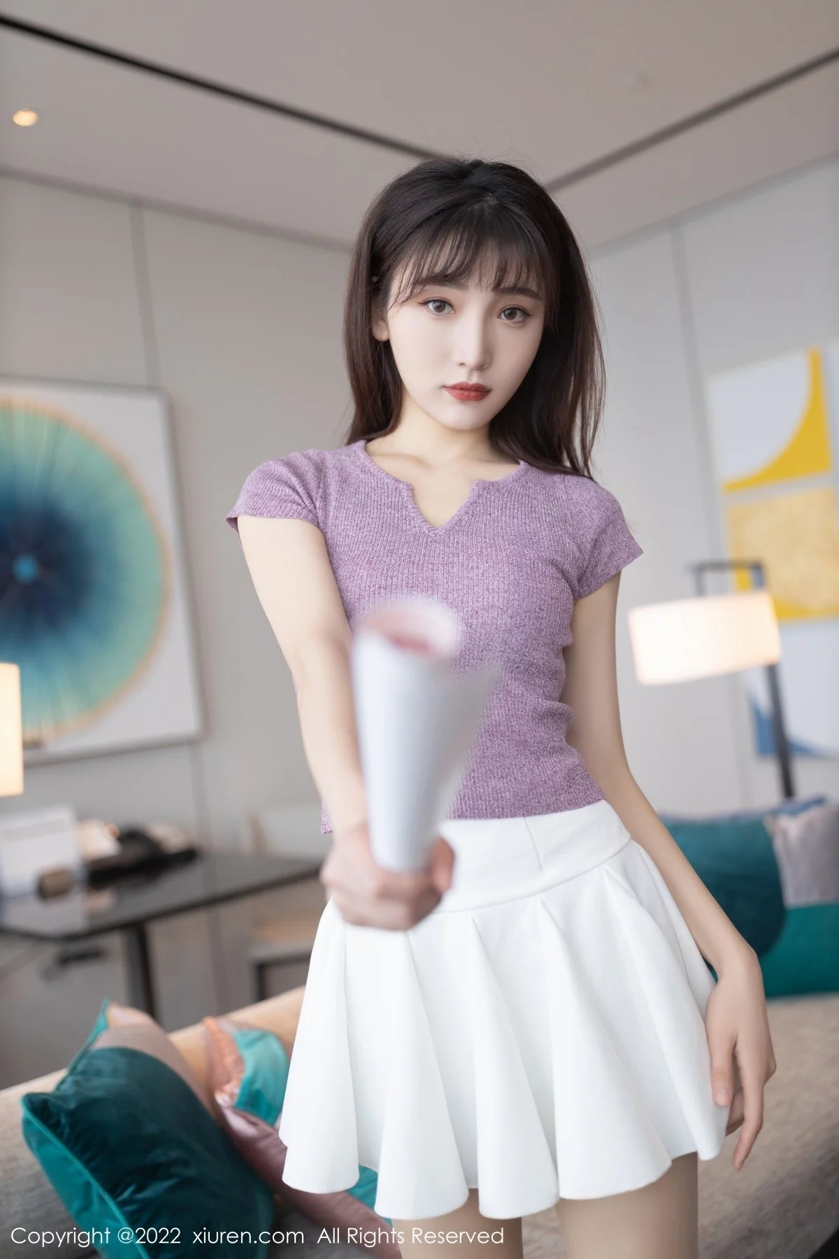 [[XiuRen秀人网]秀人网]No.4570_模特陆萱萱角色扮演主题紫色上衣半脱露紫色内衣撩人诱惑写真79P