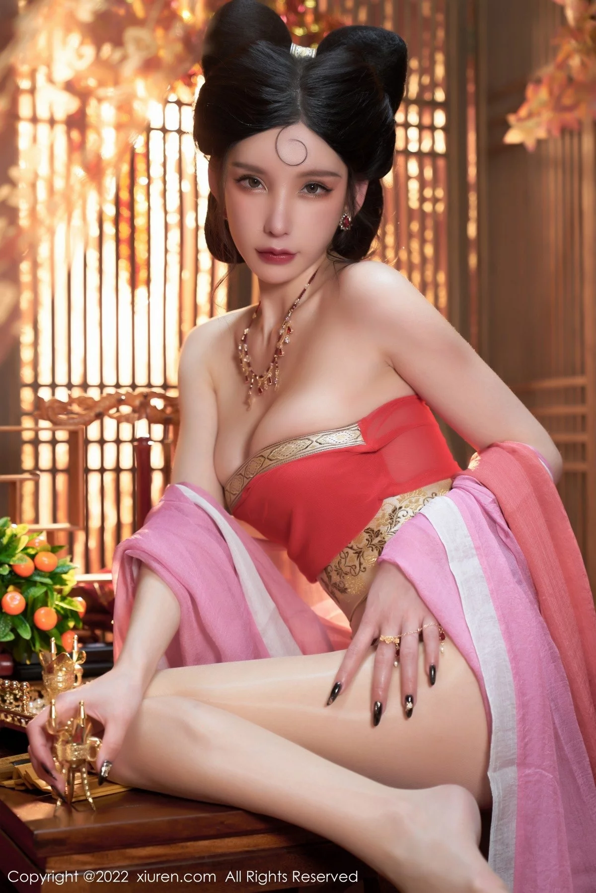 [[XiuRen秀人网]秀人网]No.4575_女神周于希Sally三亚旅拍妲己角色扮演古装服饰性感迷人写真74P