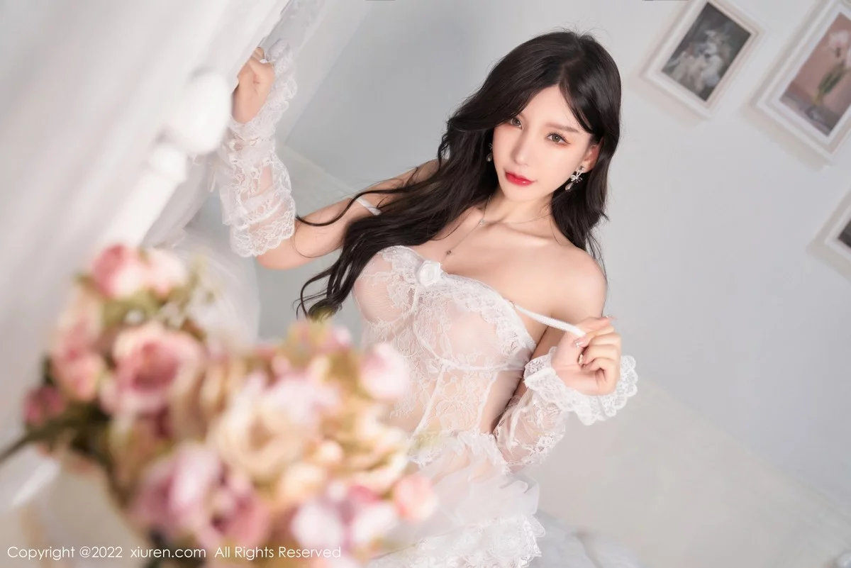 [[XiuRen秀人网]秀人网]No.4499_女神周于希Sally私房白色轻透蕾丝长裙透视秀火辣身材诱惑写真79P