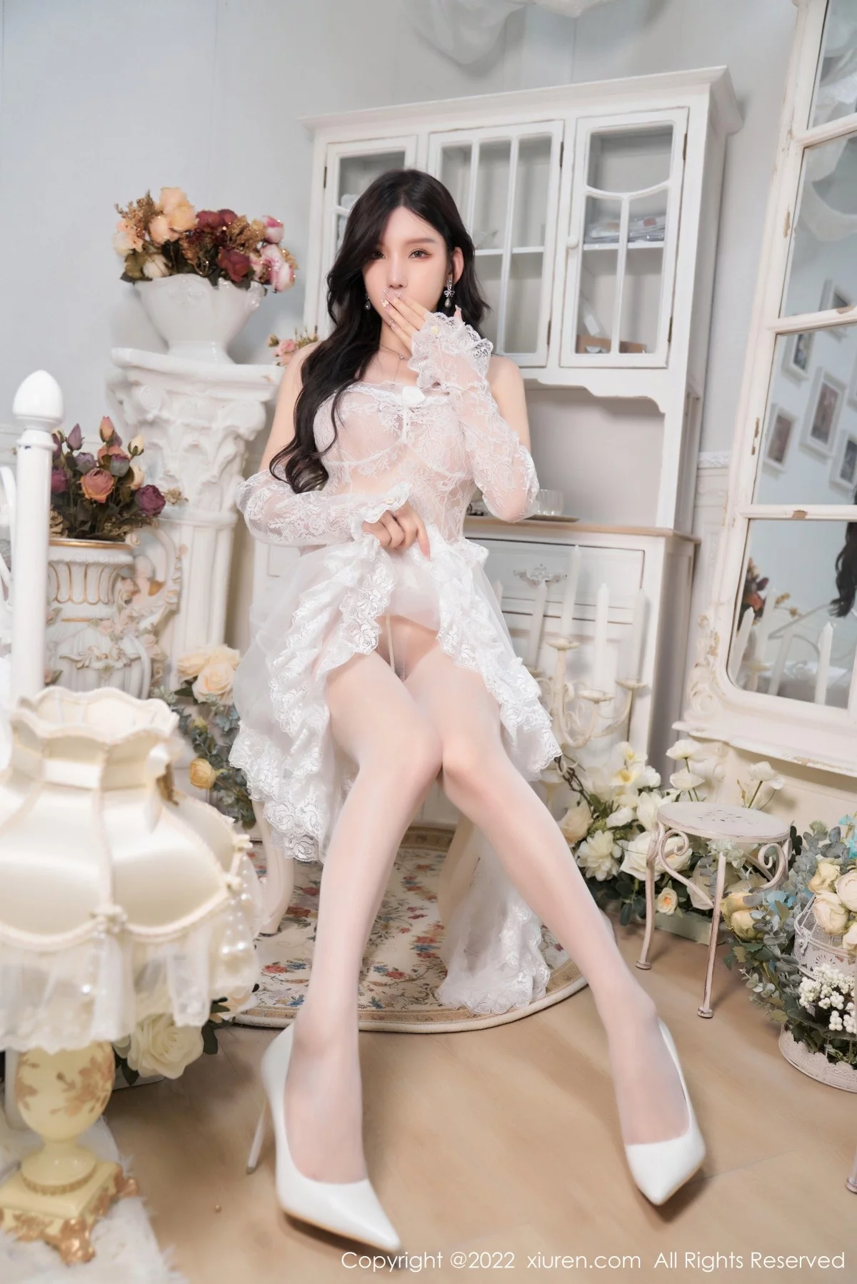 [[XiuRen秀人网]秀人网]No.4499_女神周于希Sally私房白色轻透蕾丝长裙透视秀火辣身材诱惑写真79P