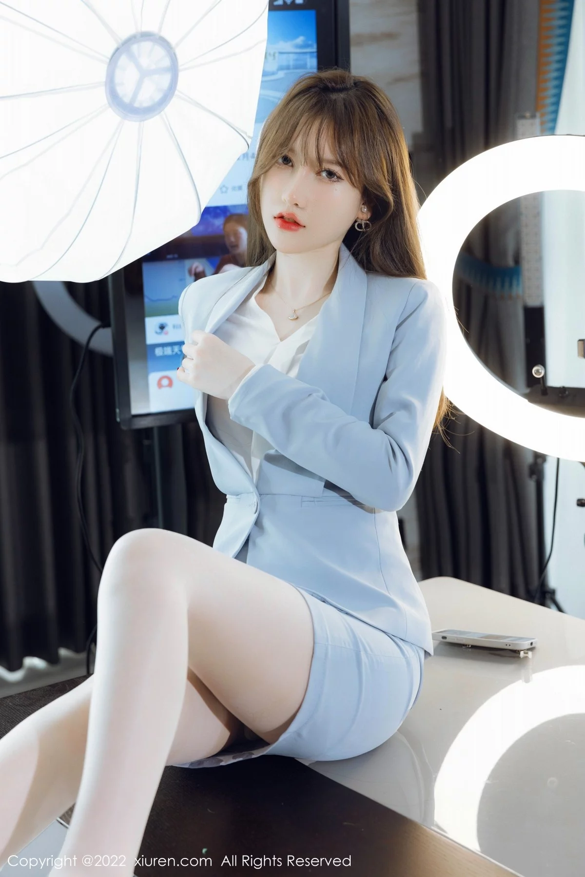 [[XiuRen秀人网]秀人网]No.4658_模特美桃酱蓝色制服系列私房半脱露性感内衣超薄肉丝诱惑写真64P