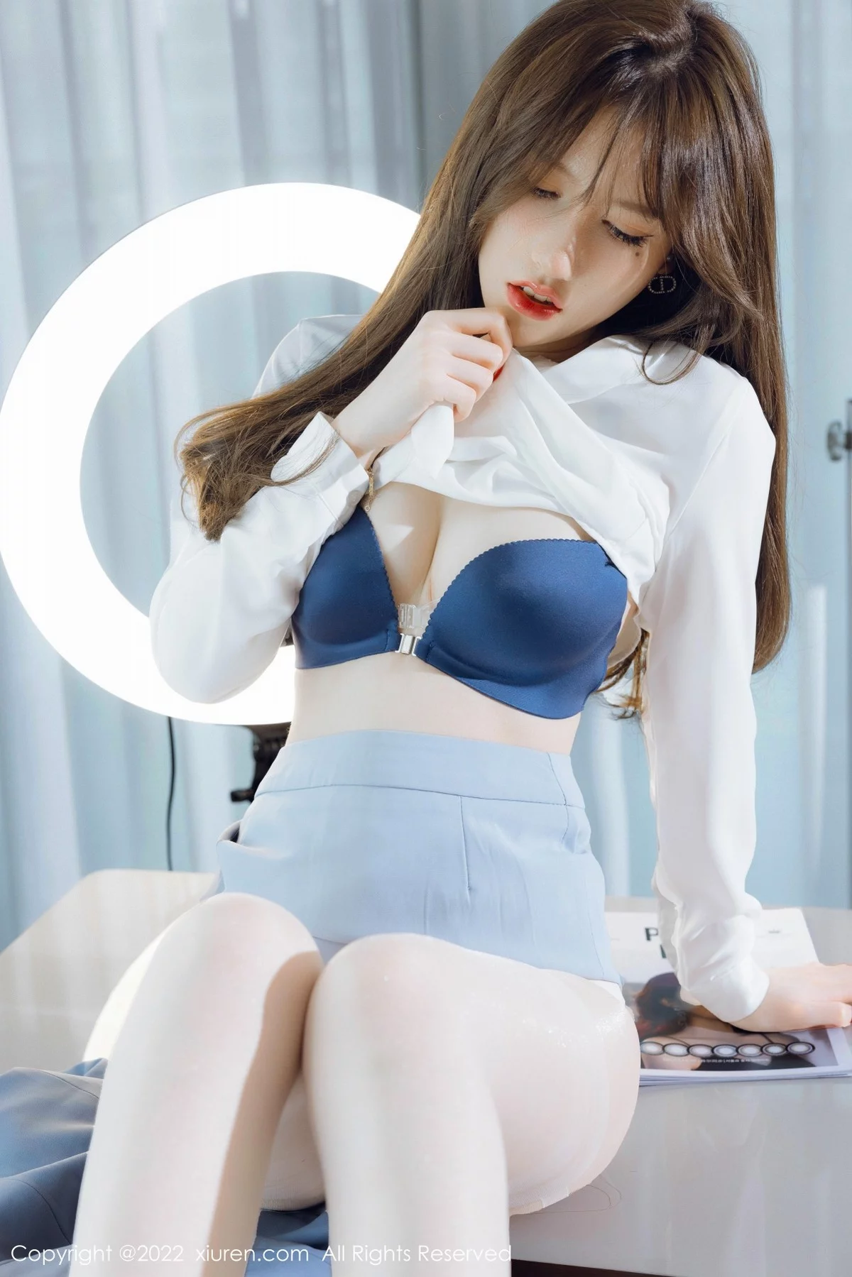 [[XiuRen秀人网]秀人网]No.4658_模特美桃酱蓝色制服系列私房半脱露性感内衣超薄肉丝诱惑写真64P