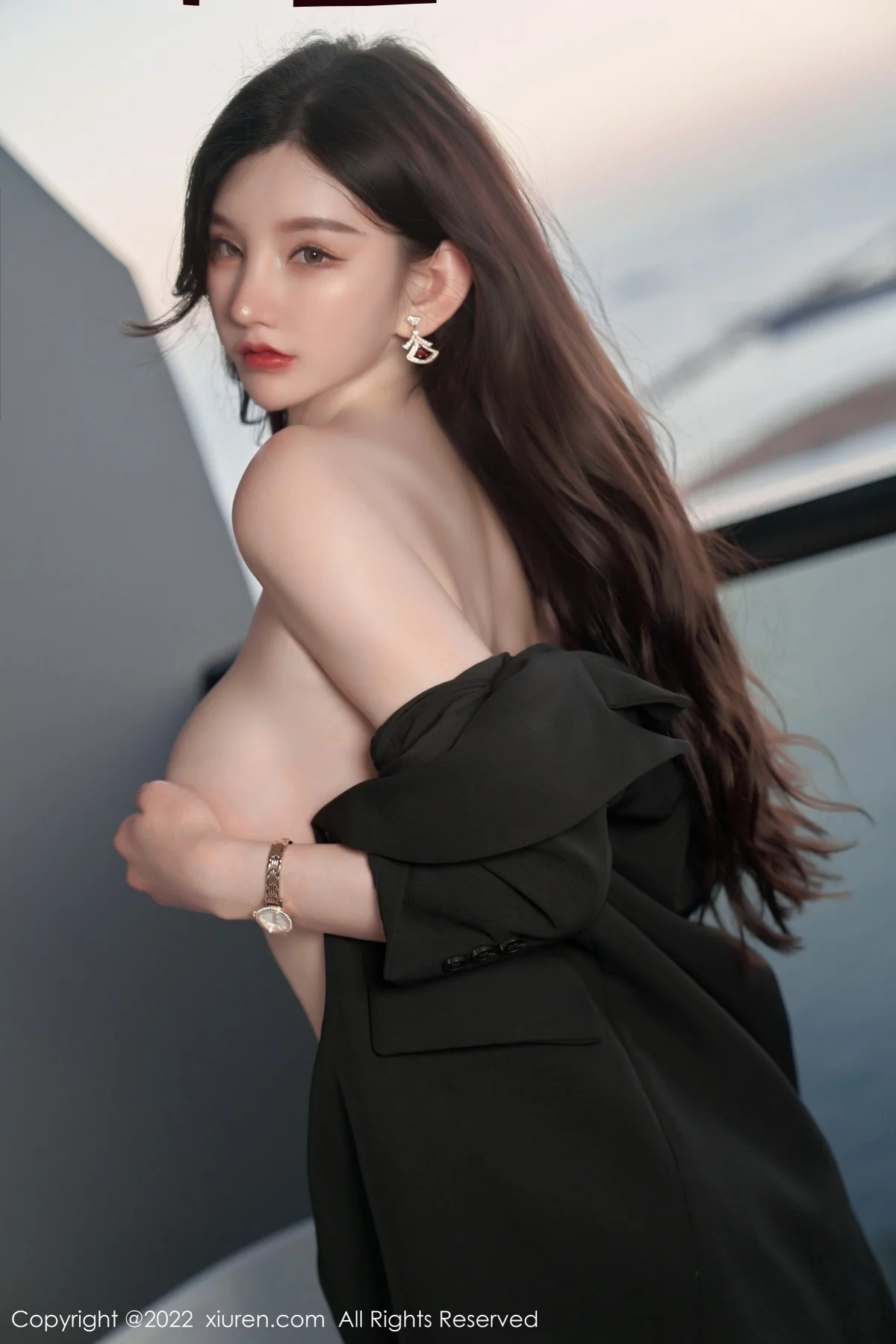 [[XiuRen秀人网]秀人网]No.4676_女神周于希Sally三亚旅拍吊带裙配肉丝裤袜秀惹火身材诱惑写真64P