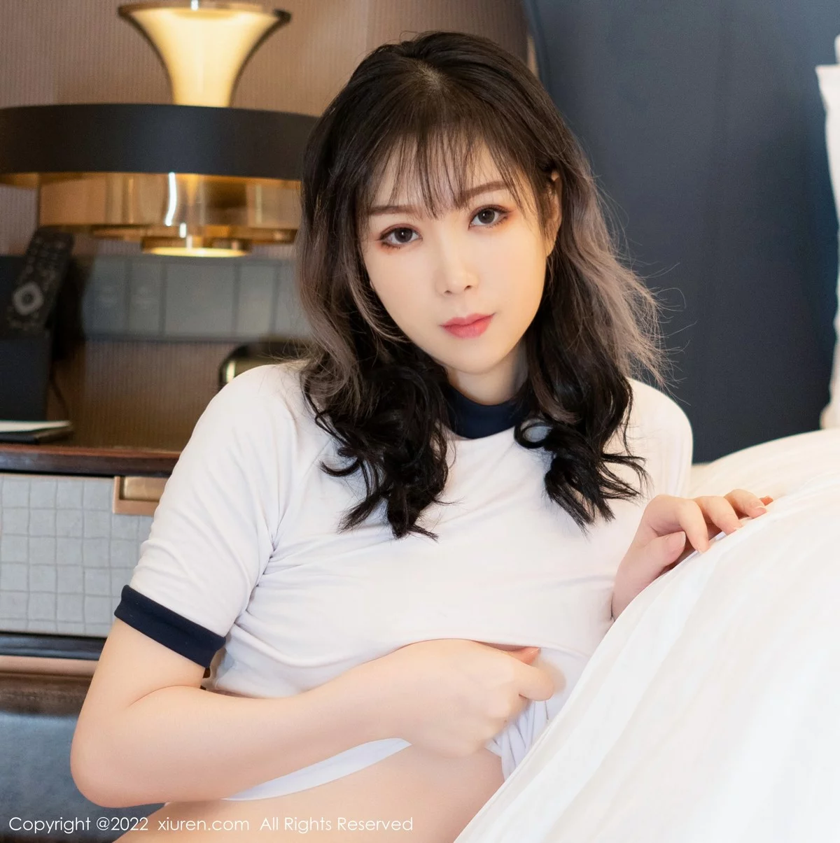 [[XiuRen秀人网]秀人网]No.4684_新人模特杨倩倩性感白色收身衣配蕾丝内裤秀完美身材诱惑写真44P