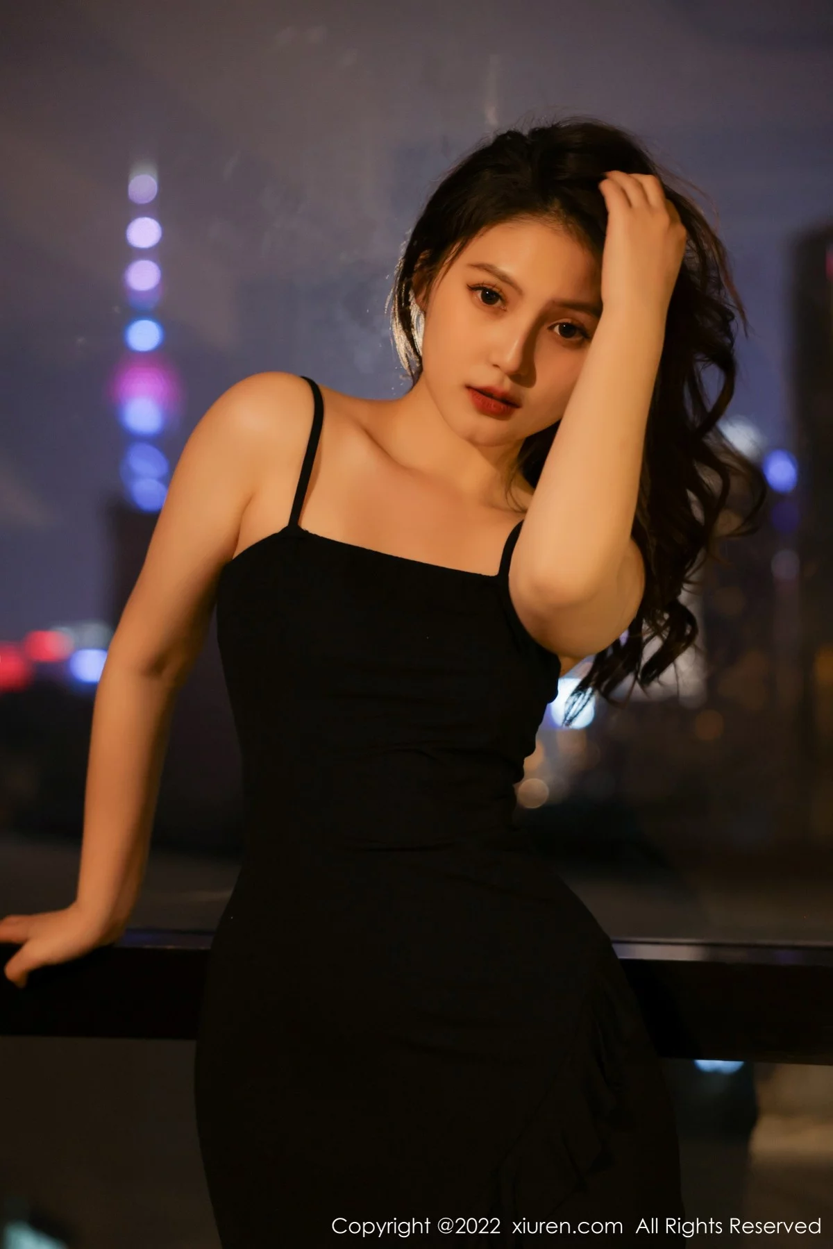 [[XiuRen秀人网]秀人网]No.4618_模特你的兔妹妹性感黑色连衣裙秀完美身材浑圆翘臀诱惑写真60P