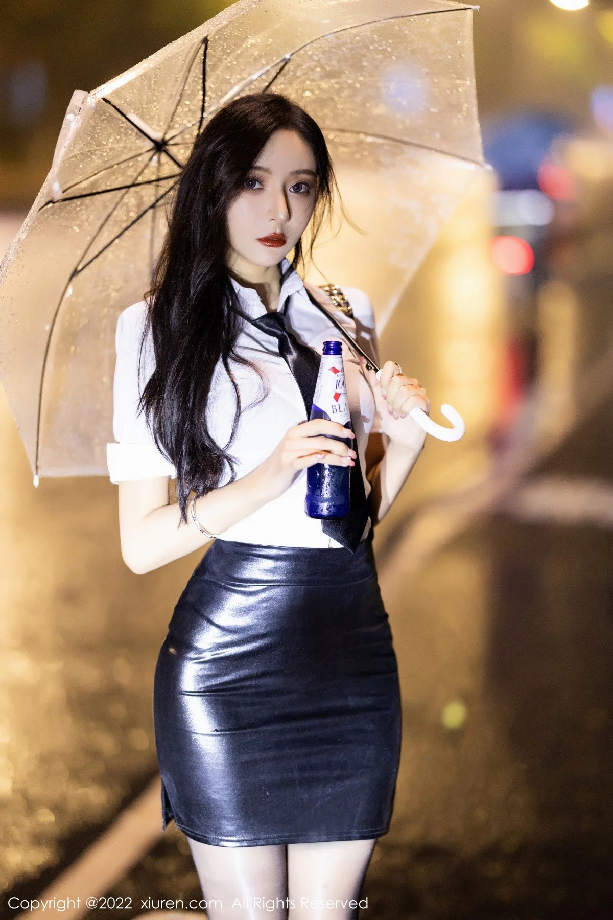 [[XiuRen秀人网]秀人网]No.4879_女神王馨瑶yanni性感白T配黑皮短裙露蕾丝内衣开档黑丝诱惑写真77P
