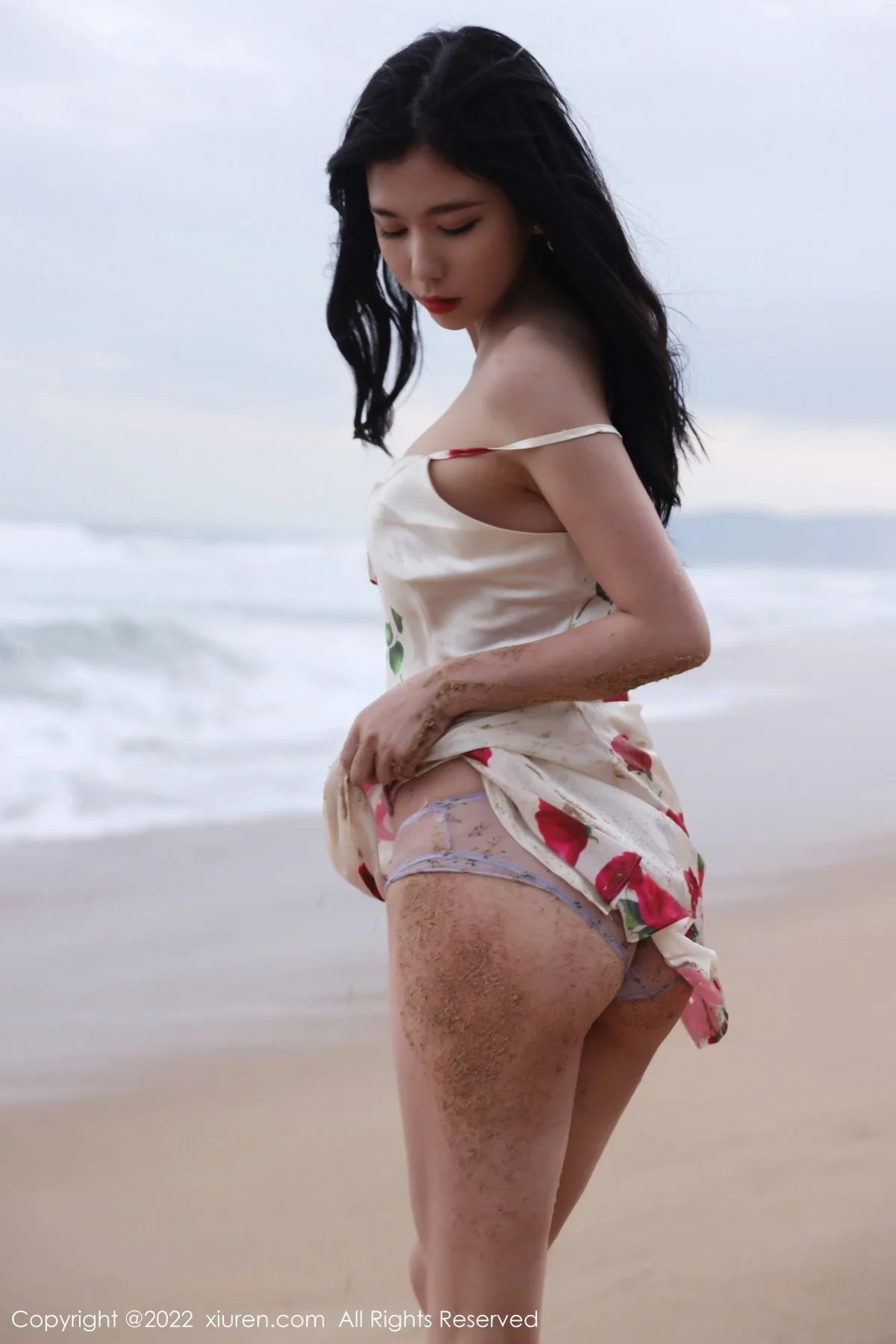 [[XiuRen秀人网]秀人网]No.4915_模特李雅柔三亚旅拍海边高开复古裙+黑色连体泳衣迷人诱惑写真74P