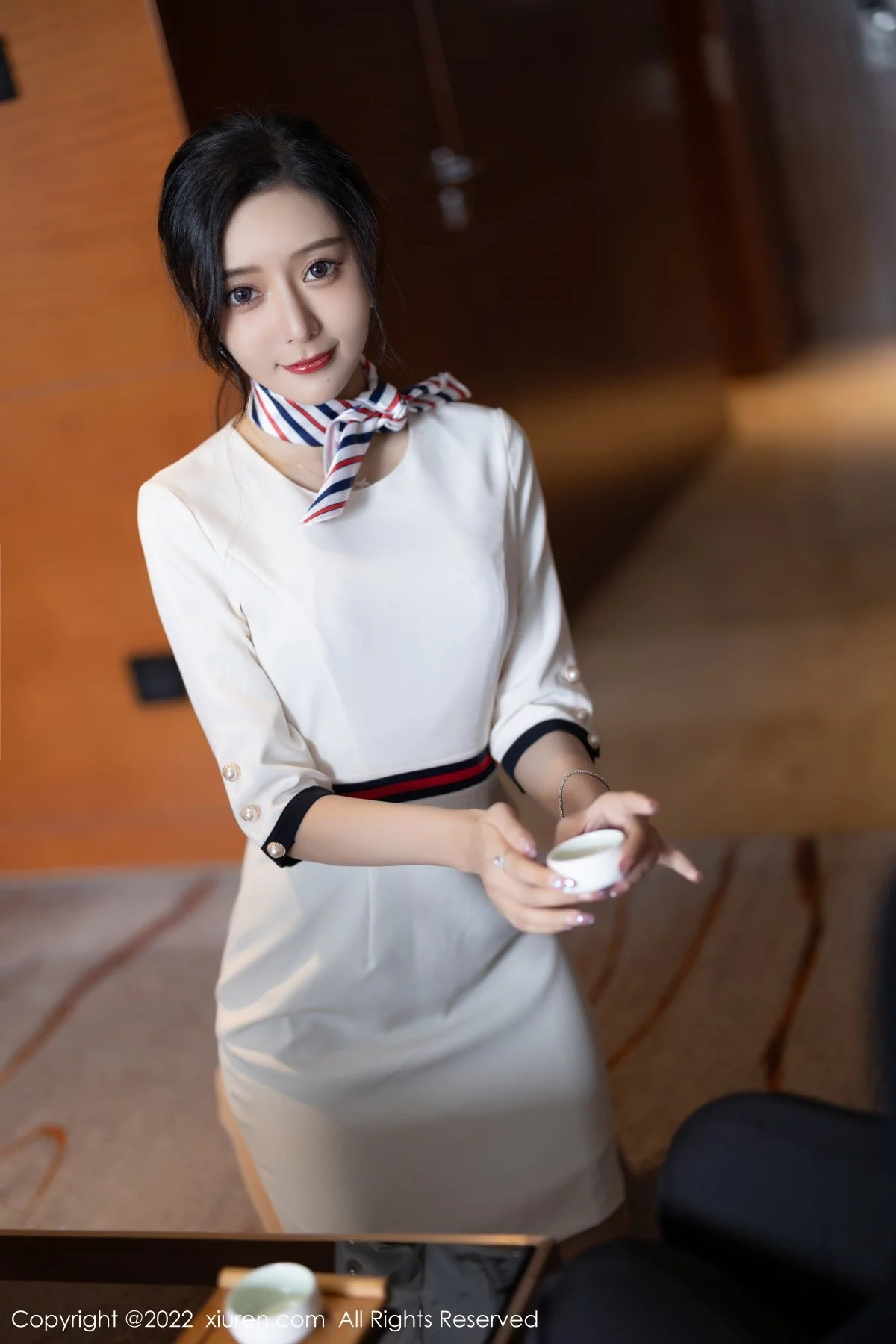 [[XiuRen秀人网]秀人网]No.4963_女神王馨瑶yanni白色连衣短裙露红色内衣配原色丝袜诱惑写真71P