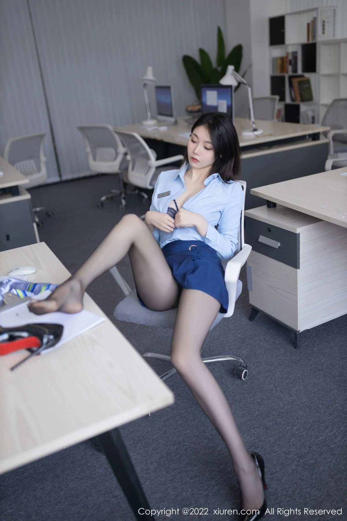 [[XiuRen秀人网]秀人网]No.5021_模特安然anran珠三角旅拍角色扮演半脱露性感蕾丝内衣诱惑写真77P