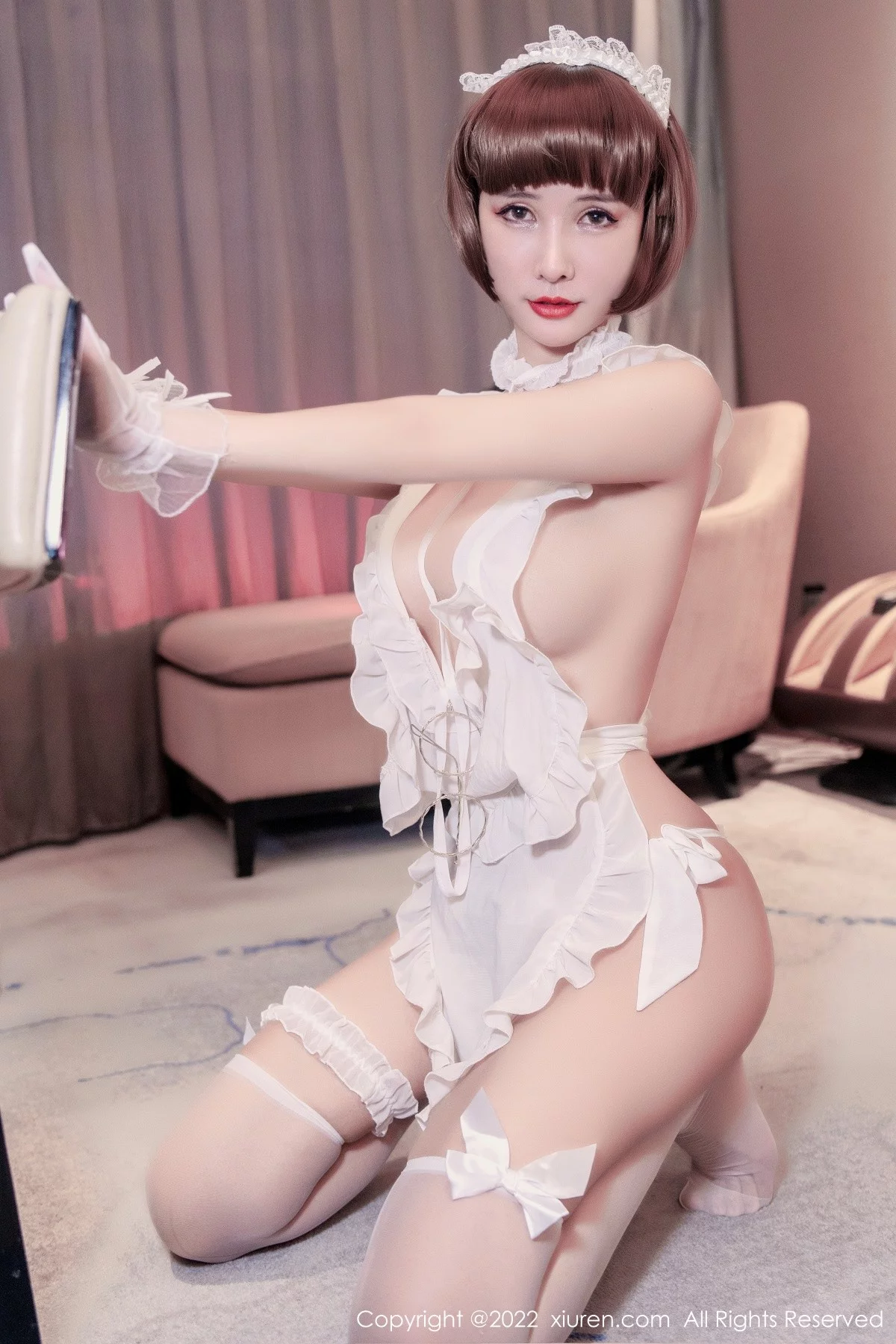 [[XiuRen秀人网]秀人网]No.5116_模特夏沫沫tifa酒店客服主题性感白色真空女仆装秀豪乳诱惑写真59P