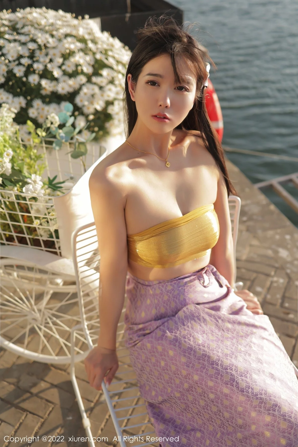 [[XiuRen秀人网]秀人网]No.5135_模特李雅柔大理旅拍洱海场景黄色抹胸服饰秀高挑身材诱惑写真67P