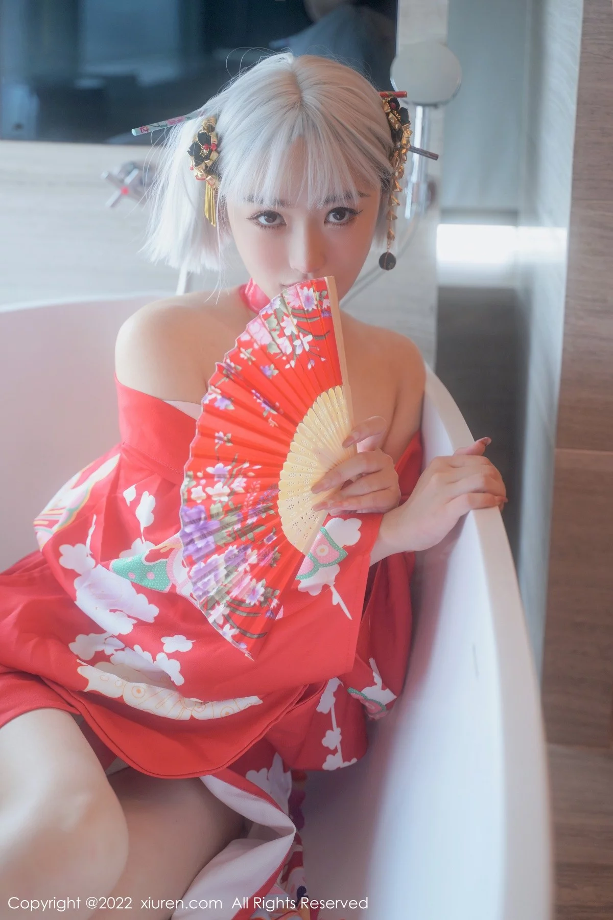 [[XiuRen秀人网]秀人网]No.5134_模特西门小玉蒸汽浴室里红带裹身秀火辣身材傲人豪乳诱惑写真66P