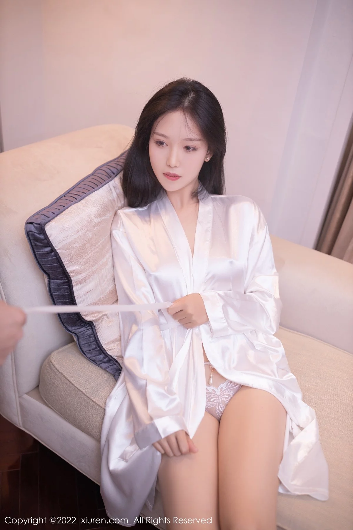 [[XiuRen秀人网]秀人网]No.5146_模特利世室内场景脱白色丝绸睡裙露性感白色内衣迷人诱惑写真63P