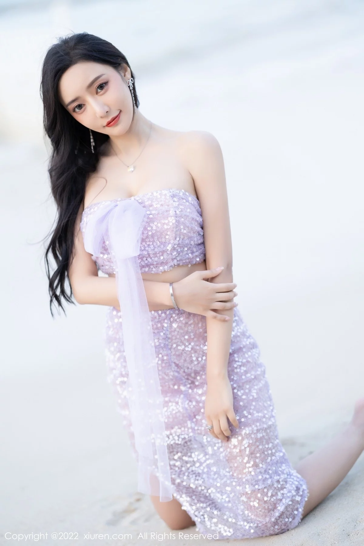 [[XiuRen秀人网]秀人网]No.5161_女神王馨瑶yanni厦门旅拍黑色轻透内衣配黑丝吊袜完美诱惑写真90P