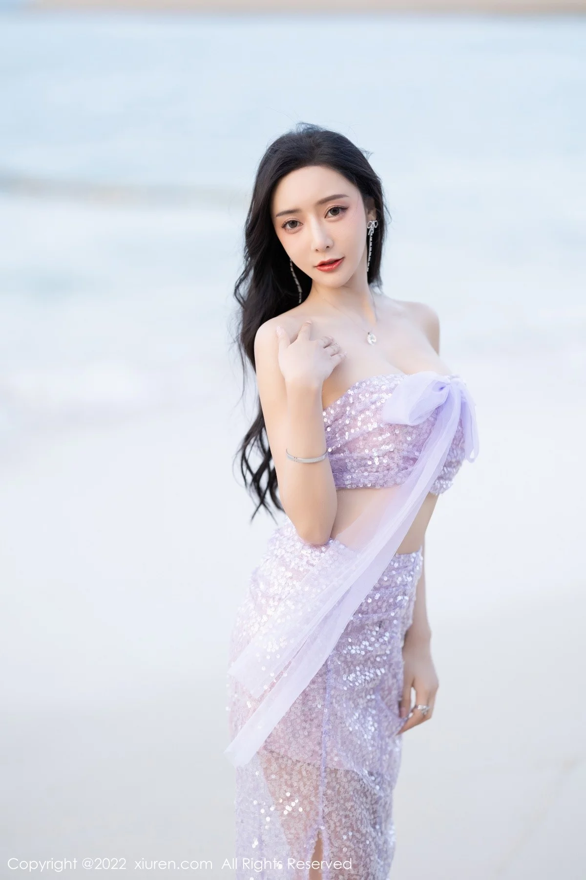[[XiuRen秀人网]秀人网]No.5161_女神王馨瑶yanni厦门旅拍黑色轻透内衣配黑丝吊袜完美诱惑写真90P
