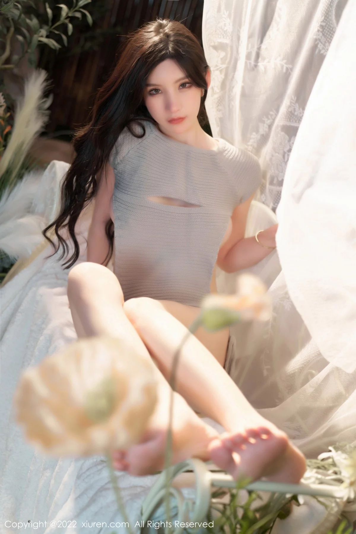 [[XiuRen秀人网]秀人网]No.5040_女神周于希Sally私房性感开背毛衣真空秀火辣身材撩人诱惑写真76P