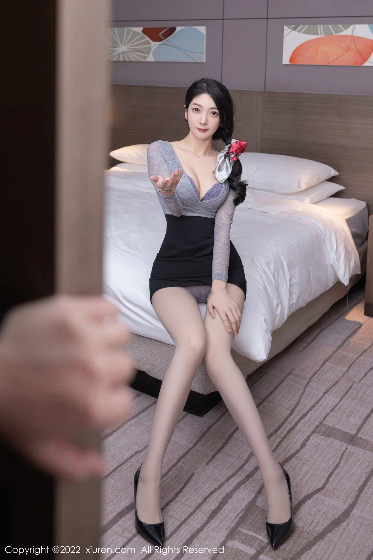 [[XiuRen秀人网]秀人网]No.5058_女神Angela小热巴私房半脱露性感蕾丝内衣配超薄肉丝诱惑写真79P