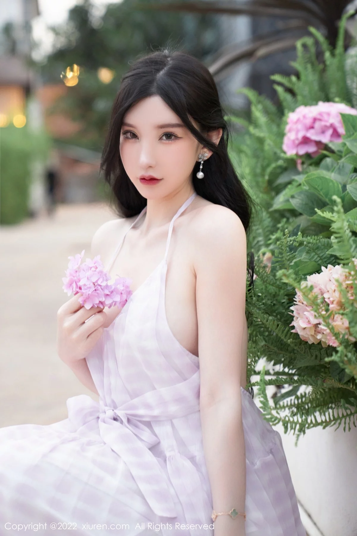 [[XiuRen秀人网]秀人网]No.5207_女神周于希Sally心愿旅拍脱连衣长裙露性感白色网纱内衣诱惑写真79P