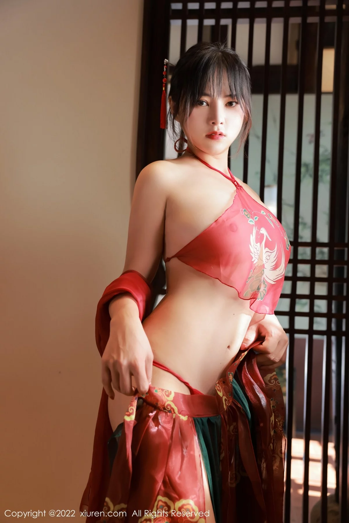 [[XiuRen秀人网]秀人网]No.5222_模特奈沐子澳门旅拍室内场景红色轻透古装肚兜配丁字裤诱惑写真47P