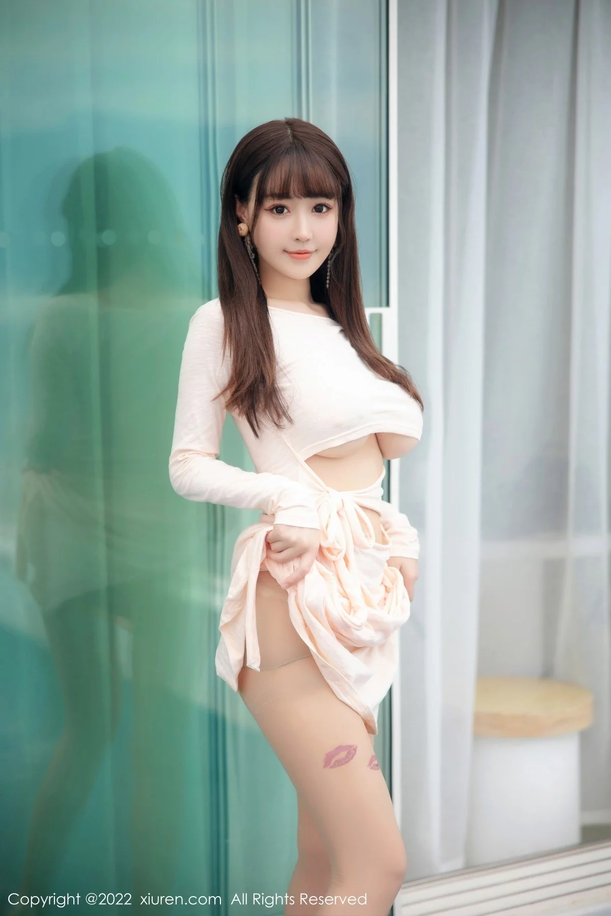 [[XiuRen秀人网]秀人网]No.5248_女神朱可儿Flora大理旅拍浅色镂空连衣裙配超薄肉丝撩人诱惑写真90P