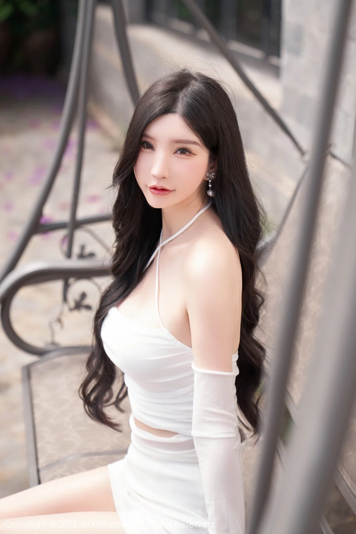 [[XiuRen秀人网]秀人网]No.5271_女神周于希Sally心愿旅拍户外白色轻透服饰秀完美身材诱惑写真89P