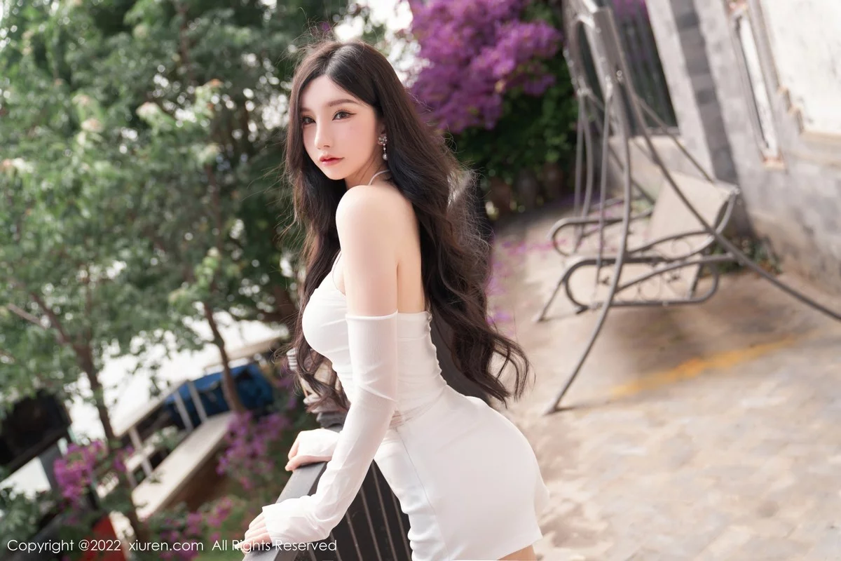 [[XiuRen秀人网]秀人网]No.5271_女神周于希Sally心愿旅拍户外白色轻透服饰秀完美身材诱惑写真89P