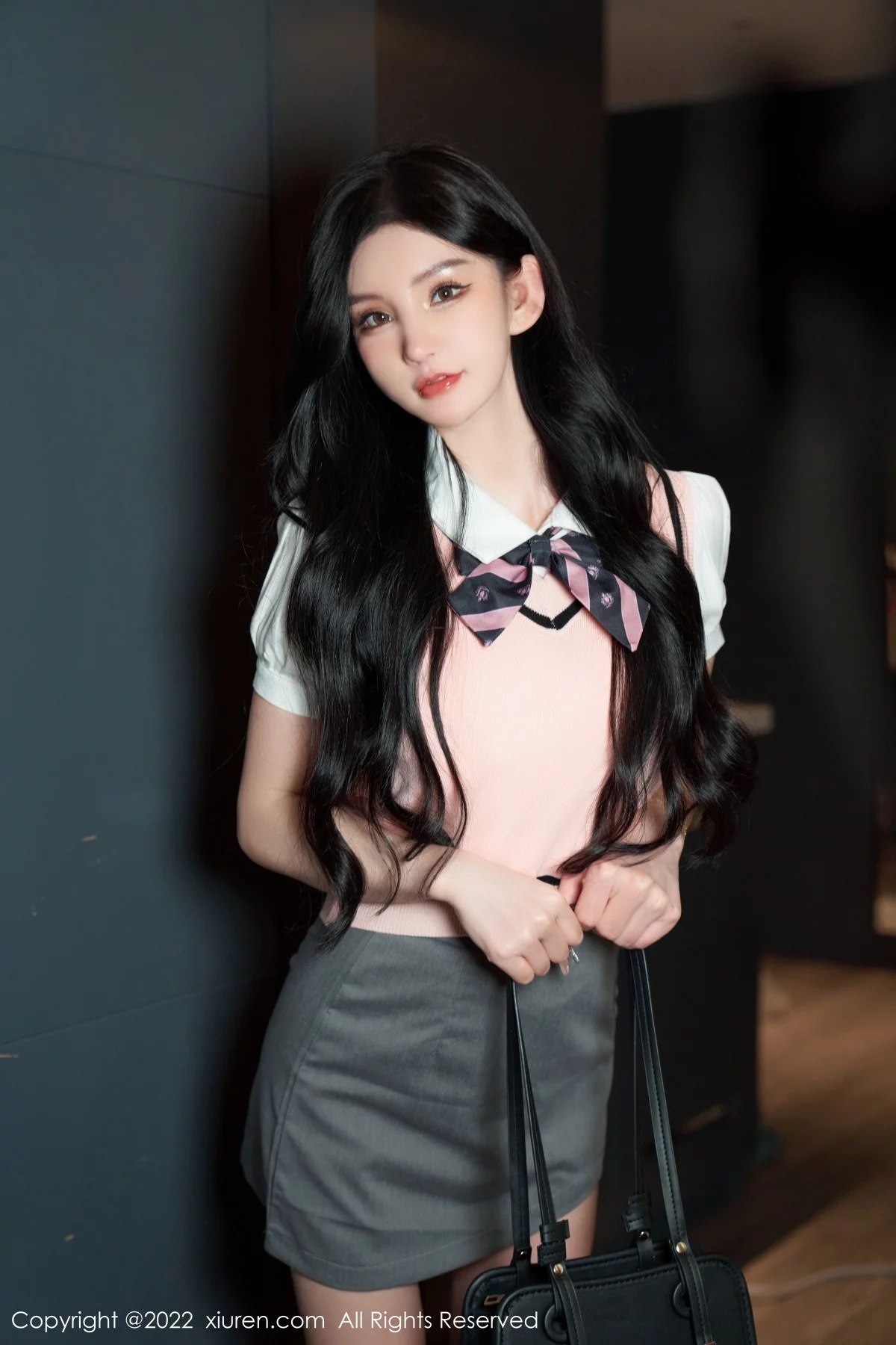 [[XiuRen秀人网]秀人网]No.5285_女神周于希Sally心愿旅拍私房情趣捆绑露淡粉蕾丝内衣诱惑写真86P
