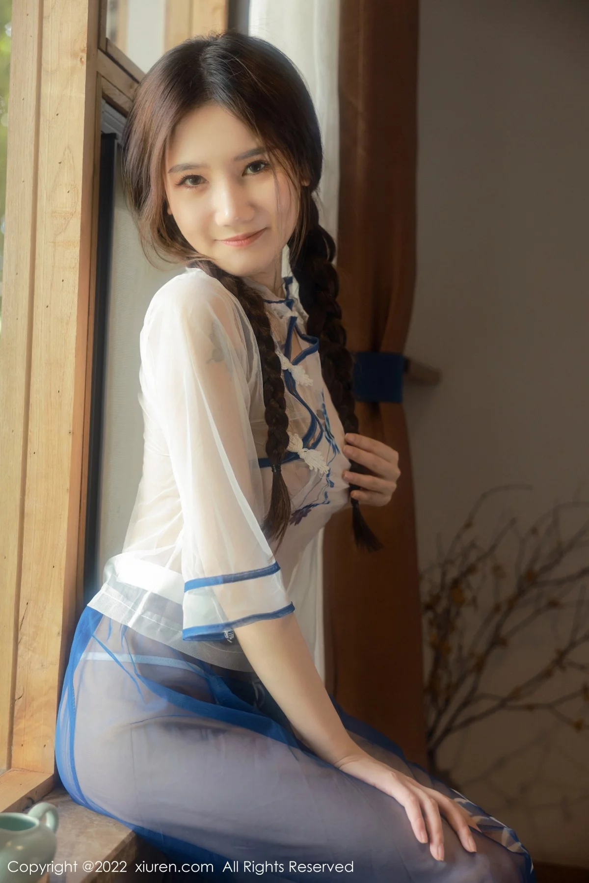 [[XiuRen秀人网]秀人网]No.5287_模特古月小同学性感轻透古装服饰+红色情趣捆绑撩人诱惑写真54P