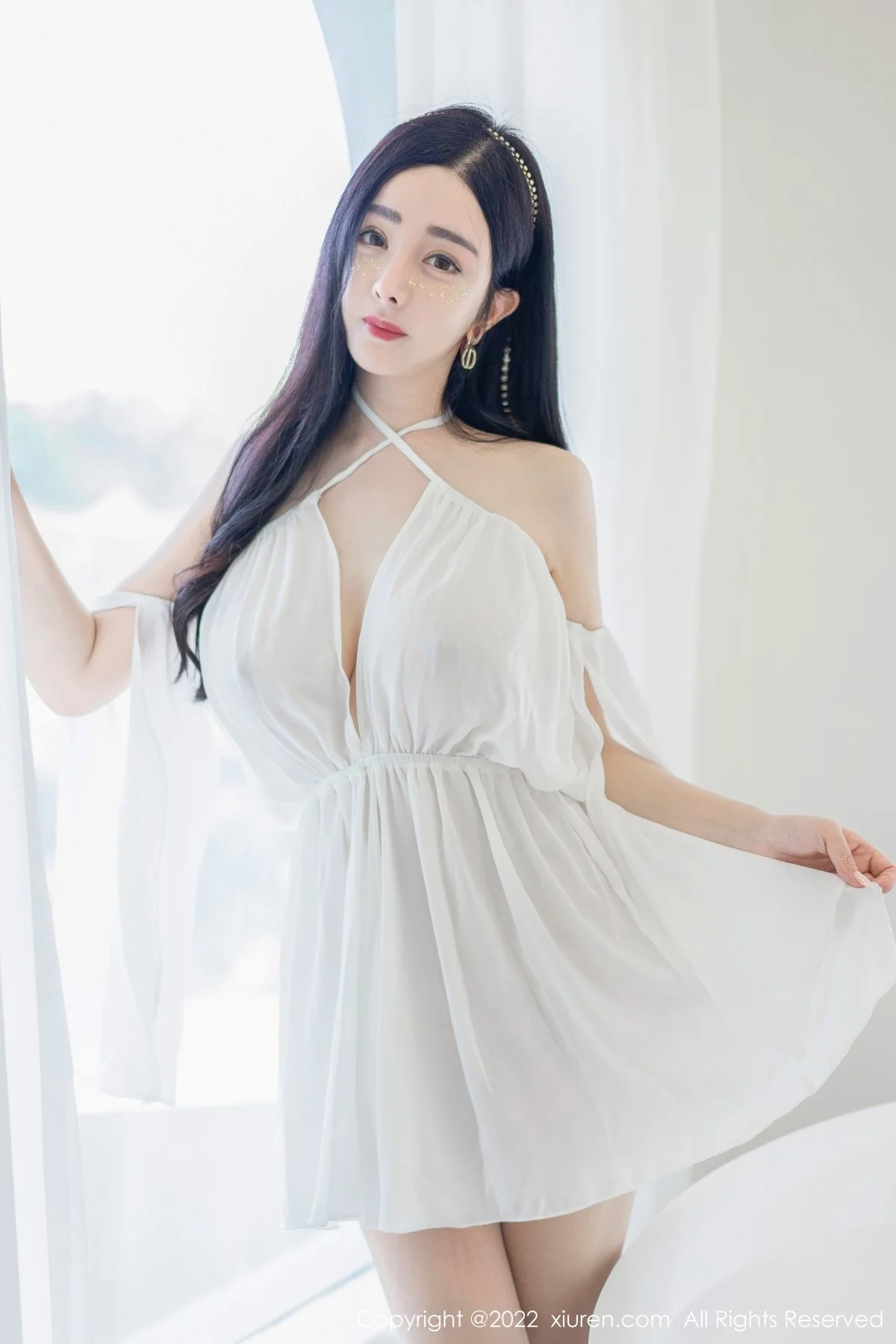 [[XiuRen秀人网]秀人网]No.5188_模特允爾云南心愿旅拍浴室白色轻透服饰湿身秀丰满身材诱惑写真51P