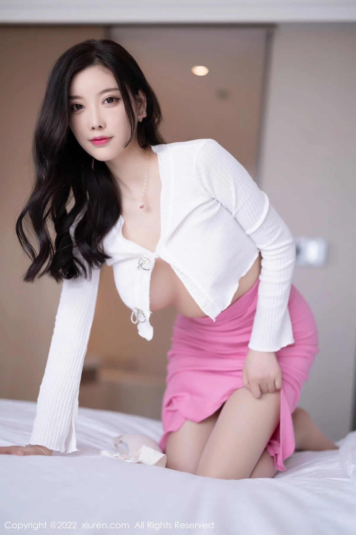 [[XiuRen秀人网]秀人网]No.5200_女神杨晨晨Yome半脱露白色轻透蕾丝内衣秀完美身材诱惑写真76P