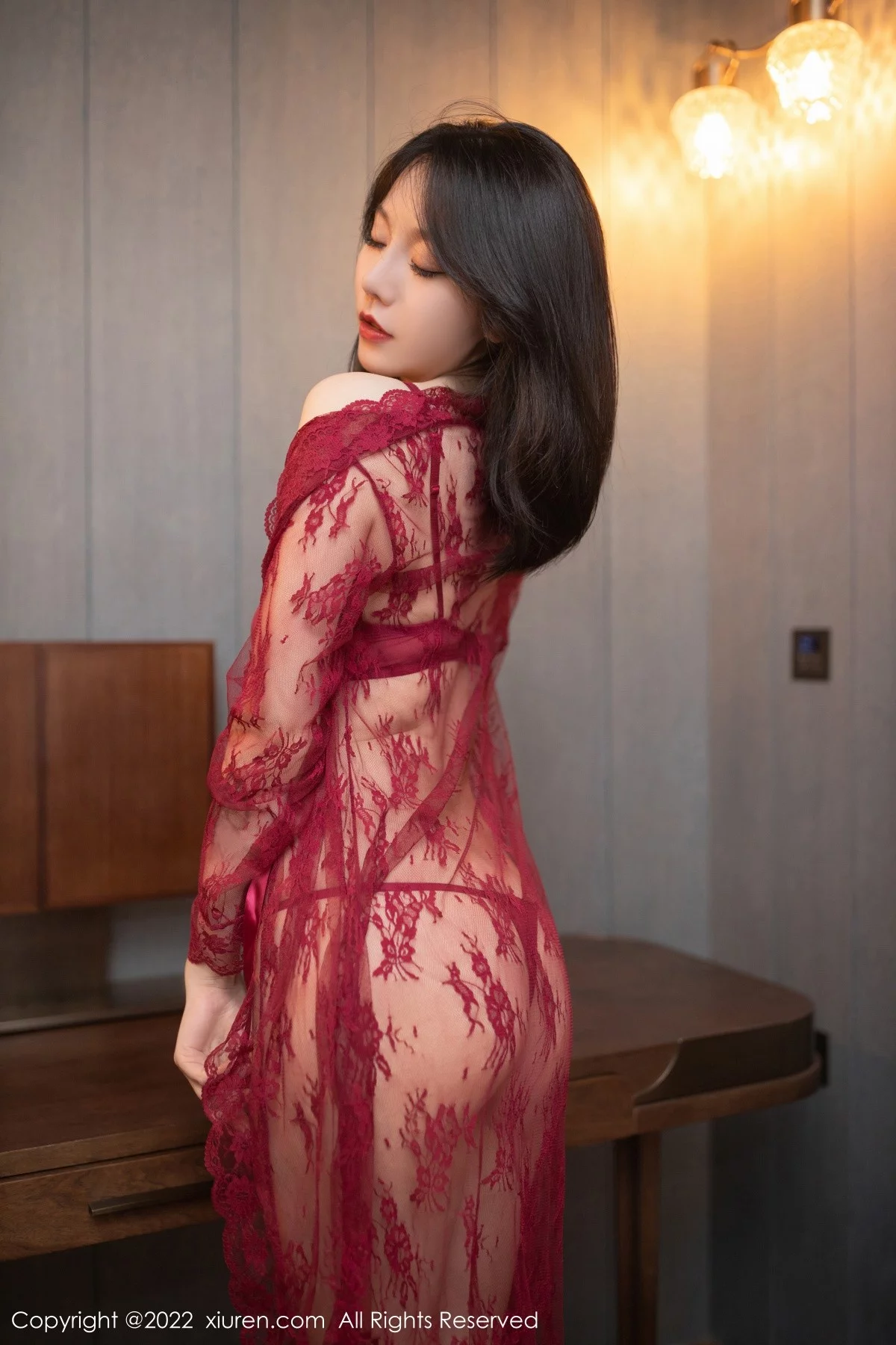 [[XiuRen秀人网]秀人网]No.5371_模特安然anran云南旅拍红色轻透情趣服配蕾丝袜撩人诱惑写真85P
