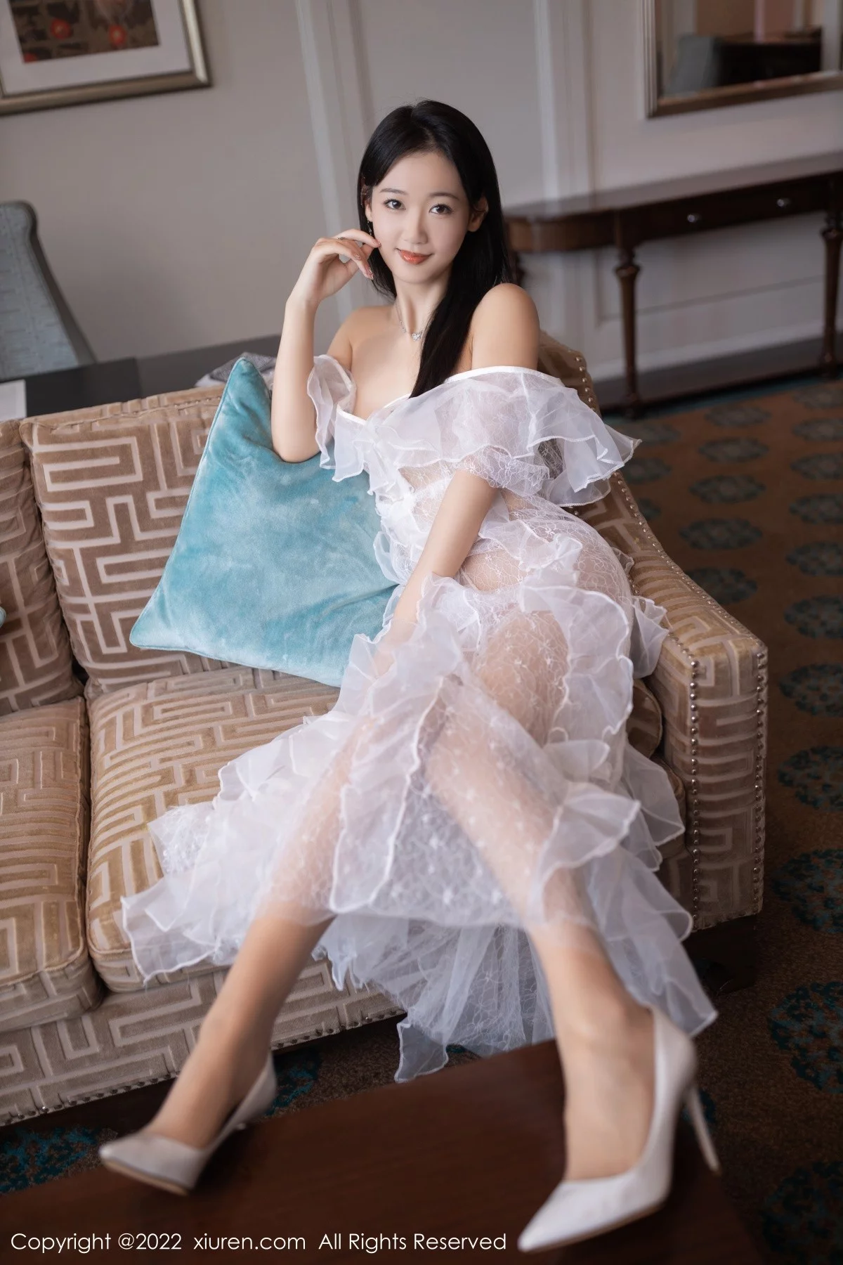 [[XiuRen秀人网]秀人网]No.5380_模特唐安琪性感真空白色轻透婚纱裙透视秀火辣身材诱惑写真73P