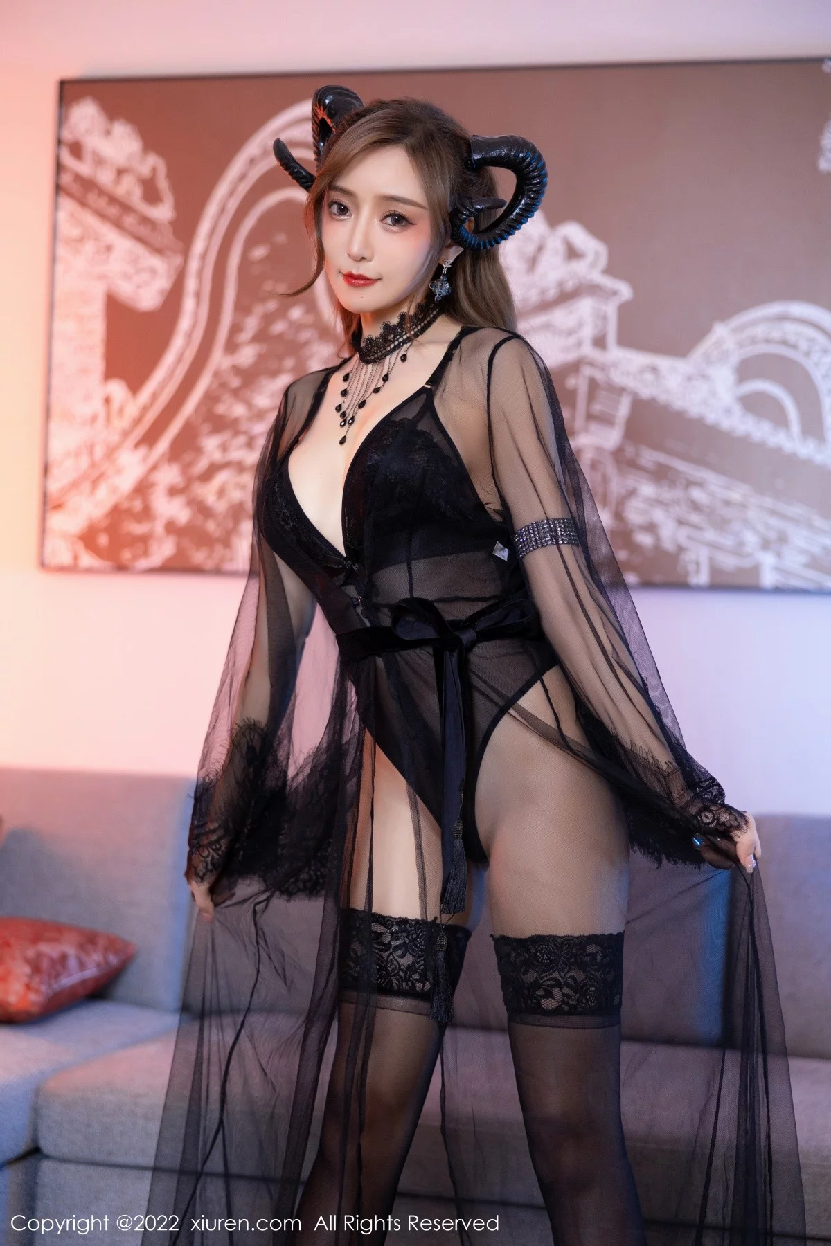 [[XiuRen秀人网]秀人网]No.5396_女神王馨瑶yanni私房性感轻透网纱配黑色蕾丝内衣完美诱惑写真82P