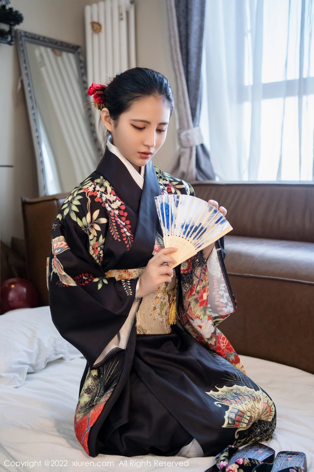 [[XiuRen秀人网]秀人网]No.5309_模特久久Aimee日系居家和服半脱露白色抹胸内衣秀豪乳诱惑写真62P