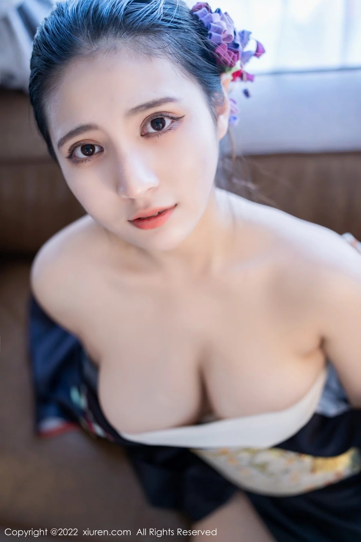 [[XiuRen秀人网]秀人网]No.5309_模特久久Aimee日系居家和服半脱露白色抹胸内衣秀豪乳诱惑写真62P