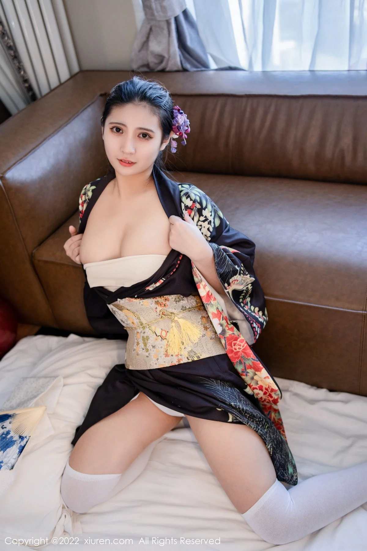 [[XiuRen秀人网]秀人网]No.5309_模特久久Aimee日系居家和服半脱露白色抹胸内衣秀豪乳诱惑写真62P