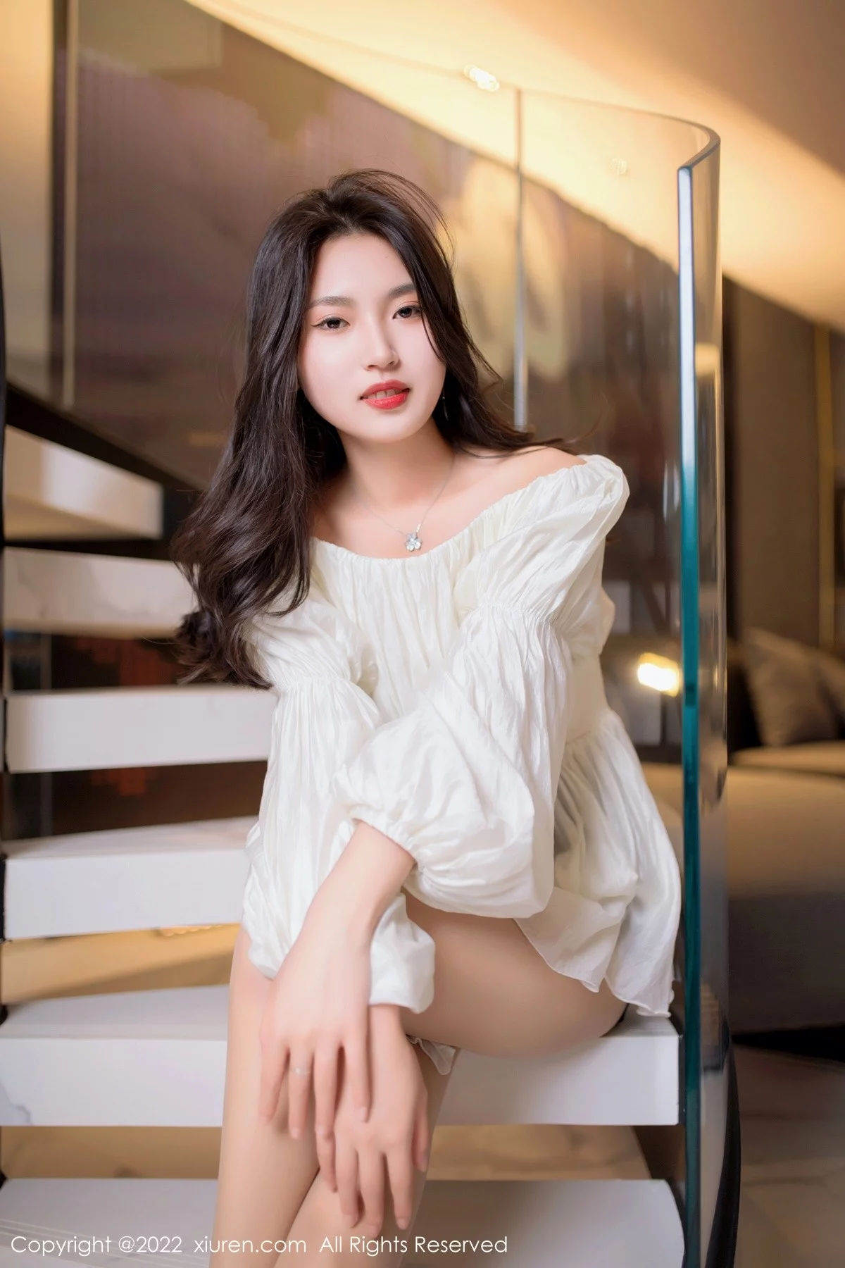 [[XiuRen秀人网]秀人网]No.5399_新人模特十九九私房多套性感服饰秀曼妙苗条身材迷人诱惑写真117P