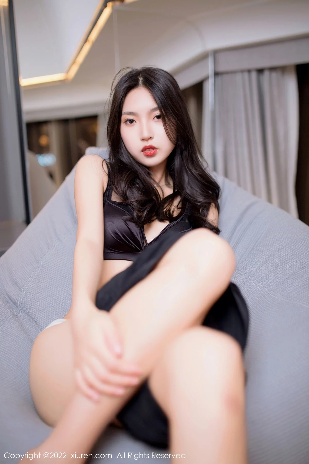 [[XiuRen秀人网]秀人网]No.5399_新人模特十九九私房多套性感服饰秀曼妙苗条身材迷人诱惑写真117P