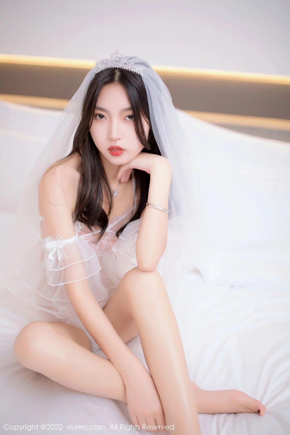 [[XiuRen秀人网]秀人网]No.5399_新人模特十九九私房多套性感服饰秀曼妙苗条身材迷人诱惑写真117P